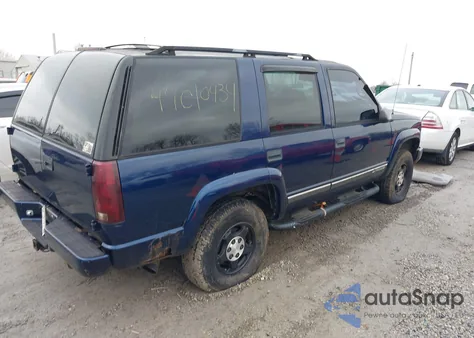 1999 Chevrolet Tahoe Ls z USA, uszkodzony, nr VIN 1GNEK13R3XR149807